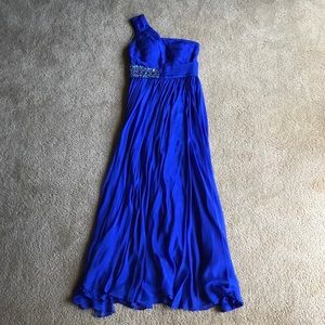 One shoulder prom dress